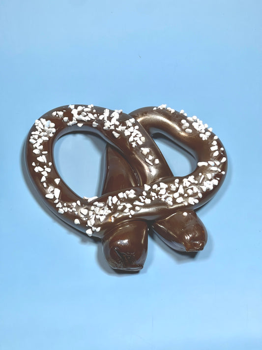 Scratch & Dent - Squished Pretzel